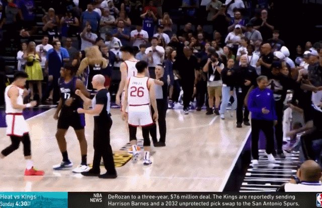 开云权威入口-【现场】时隔五年再战NBA夏联 男篮两战惨负82分